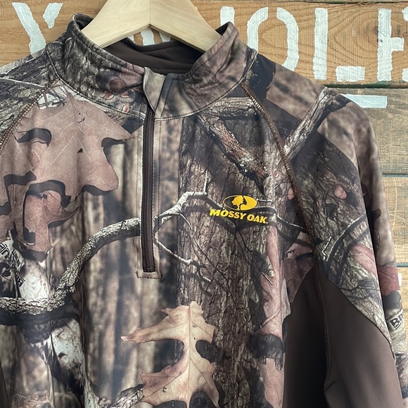 Mossy Oak Camouflage 1/4 Zip Performance Pullover - Picture 2 of 8